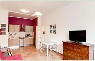 Apollo Βιαρέτζιο