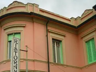 Ξενοδοχείο Apollo Βιαρέτζιο